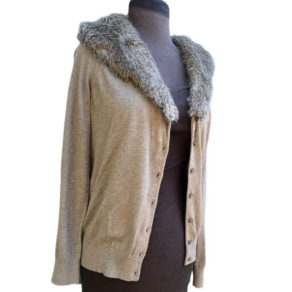 Y2K Ann Taylor Glam Faux Fur Collar Mob Wife Old Money Boho Oatmeal Cardigan M - Picture 1 of 7